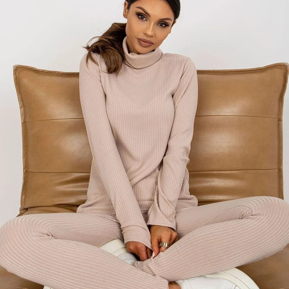 Ribbed Turtleneck Blouse with Long Sleeves