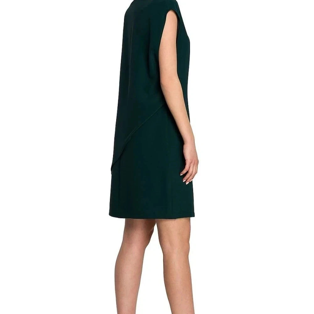 Daydress with Layered Asymmetrical Cut
