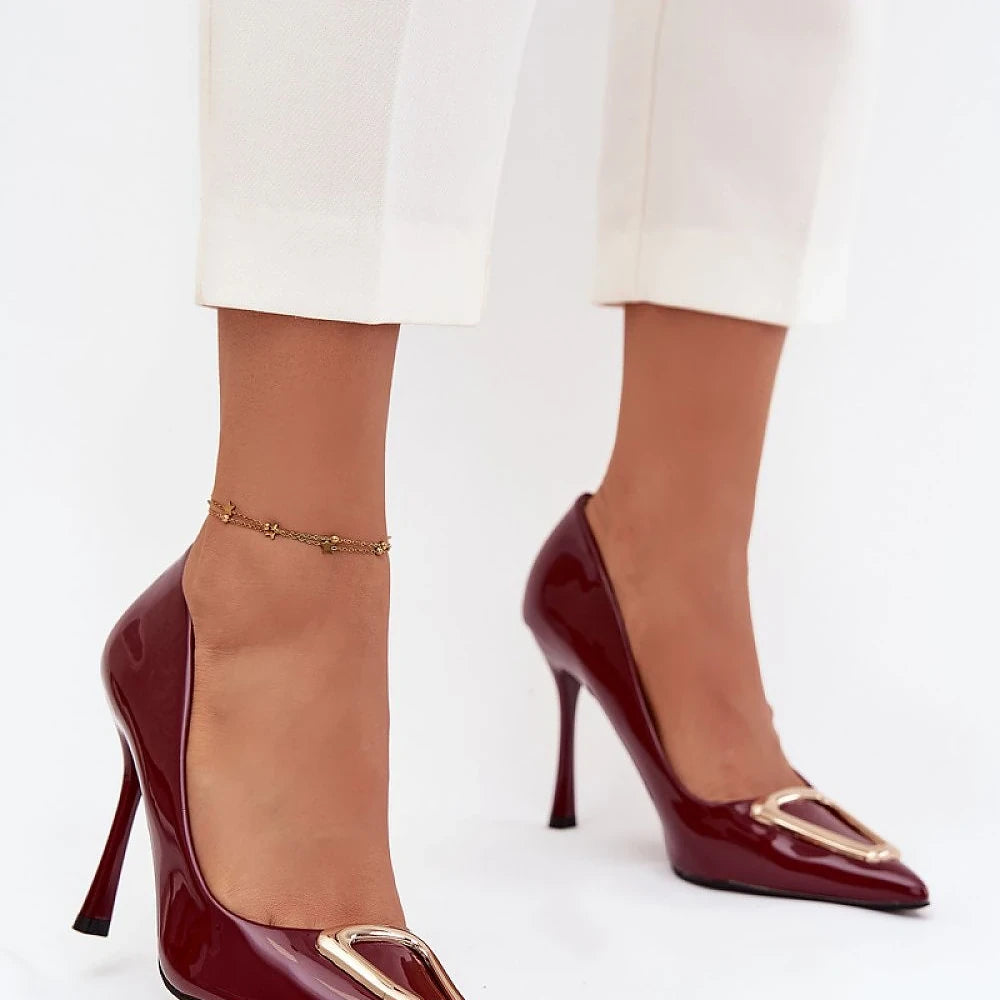 High heels Step in style