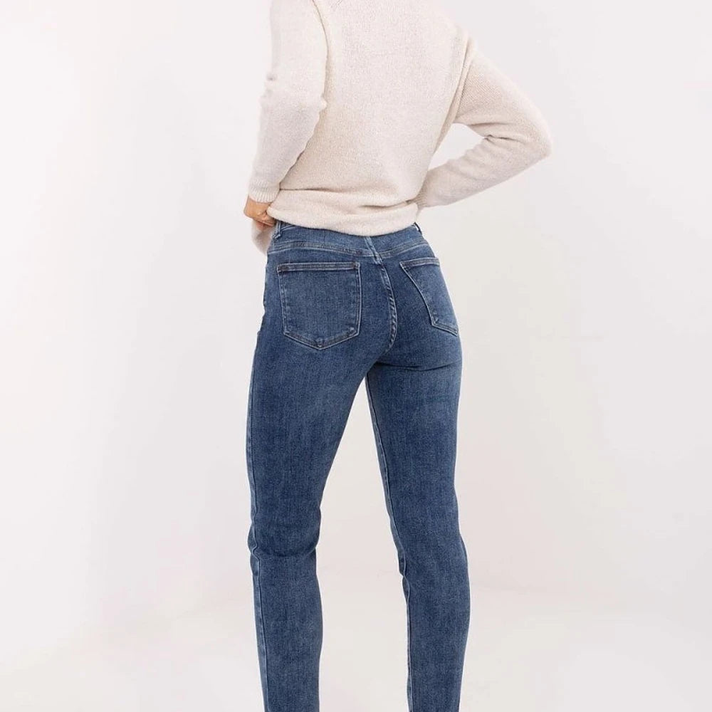 Women's Skinny Tapered Jeans with Belt