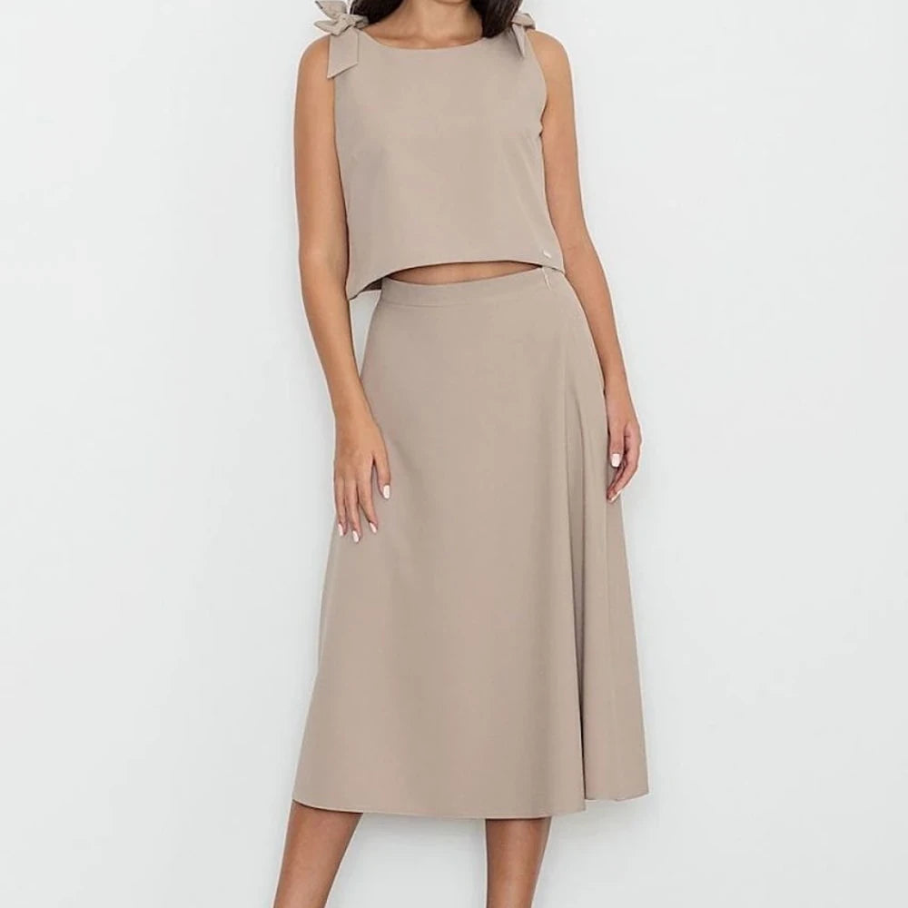 Stylish Skirt Set with Loose Top - Beige