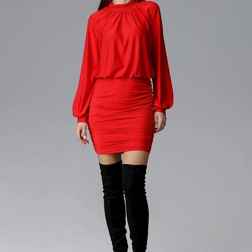 Elegant Cocktail Dress with Wide Sleeves