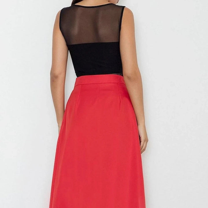 Long Skirt with Waist Fastening and Buttons