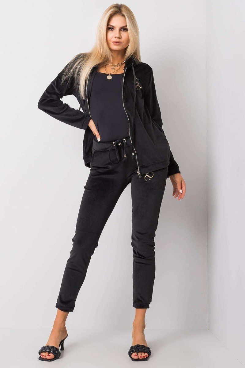 Set Relevance - Pant Suit