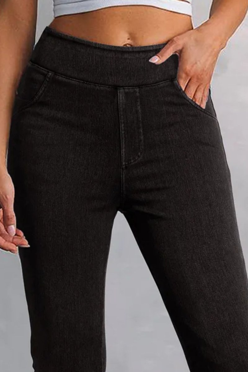 Skinny Jeans with Pockets - Bottoms