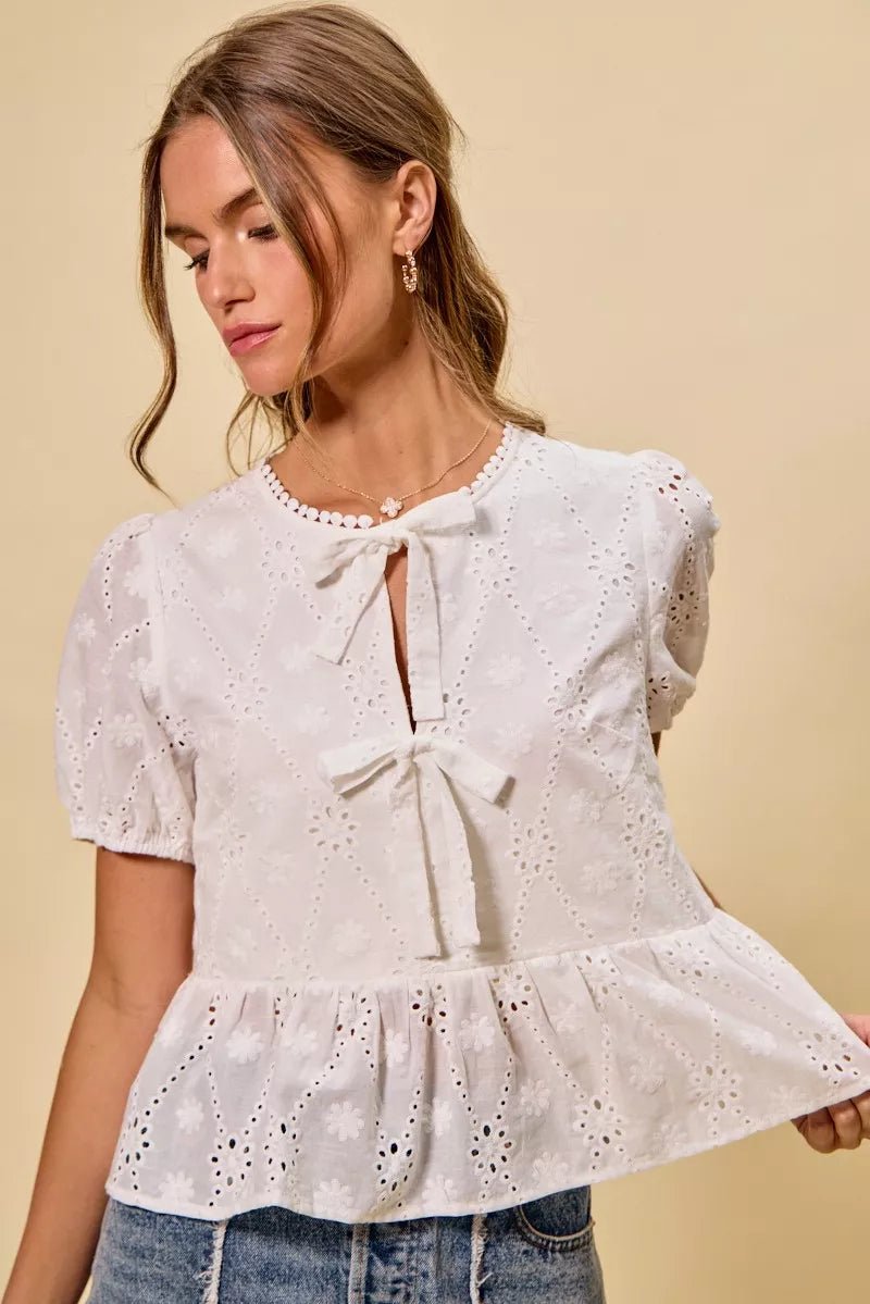 SO ME Cotton Eyelet Front Tie Short Sleeves Blouse - 