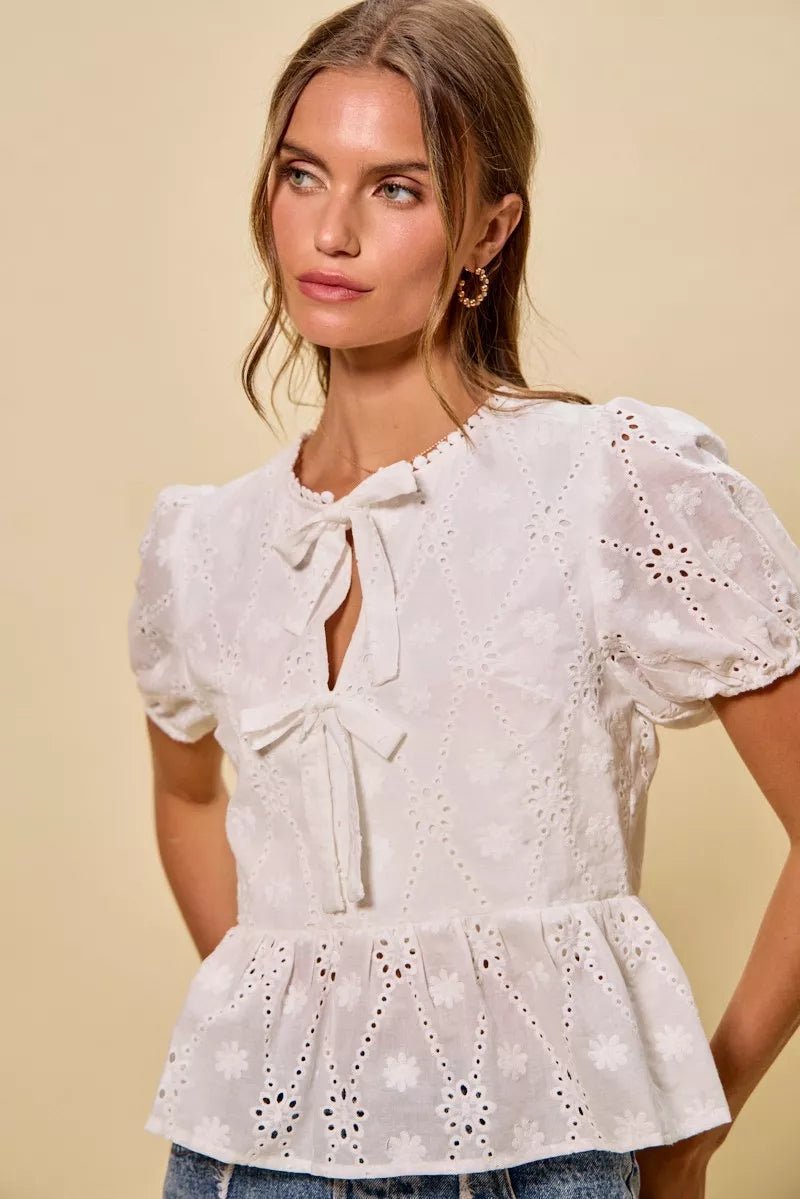 SO ME Cotton Eyelet Front Tie Short Sleeves Blouse - 
