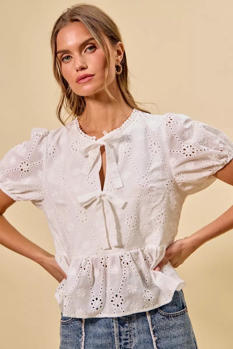 SO ME Cotton Eyelet Front Tie Short Sleeves Blouse - 