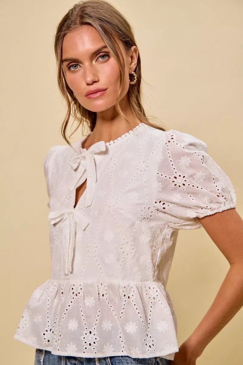 SO ME Cotton Eyelet Front Tie Short Sleeves Blouse - 