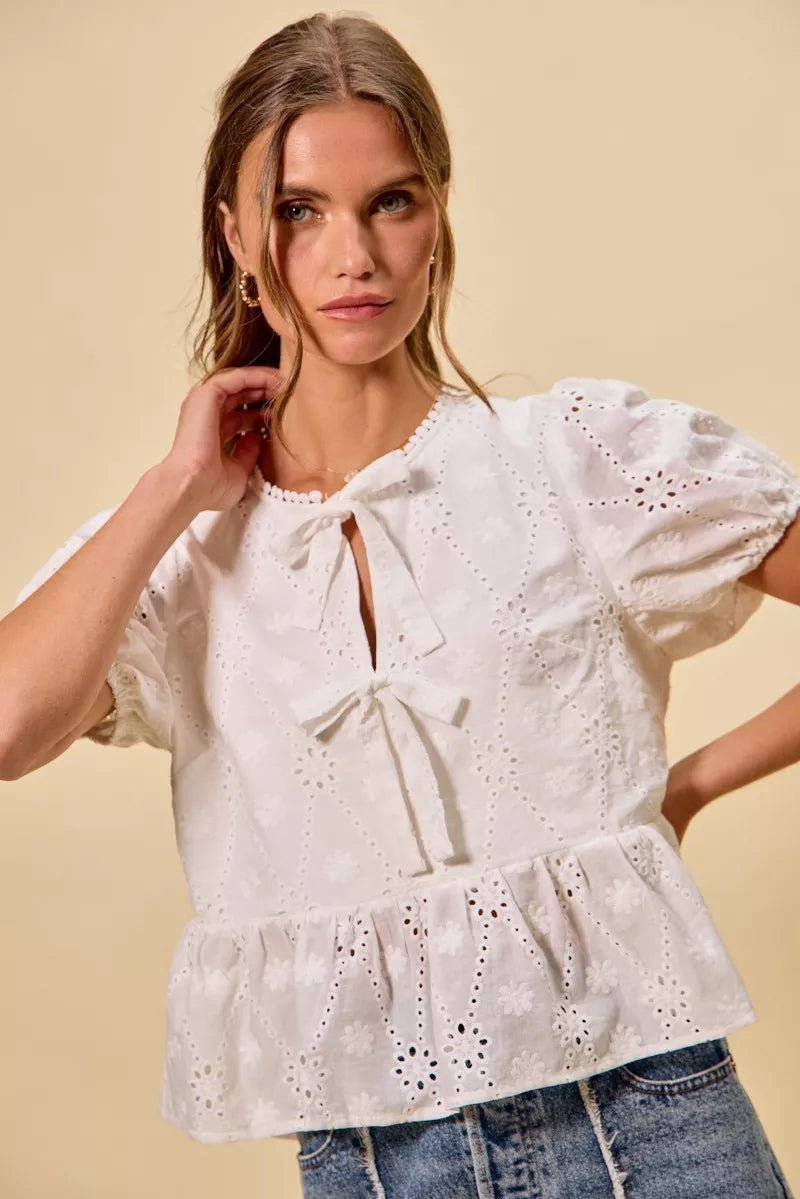 SO ME Cotton Eyelet Front Tie Short Sleeves Blouse - 