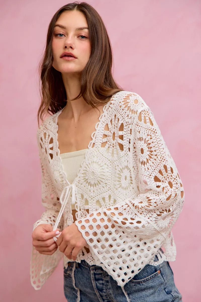 SO ME Floral Pattern Crochet Knit Tie Front Crop Cardigan - 