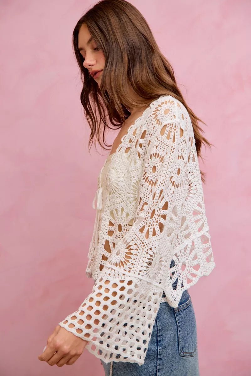 SO ME Floral Pattern Crochet Knit Tie Front Crop Cardigan - 