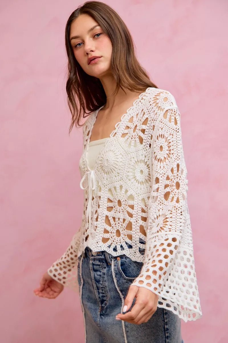 SO ME Floral Pattern Crochet Knit Tie Front Crop Cardigan - 