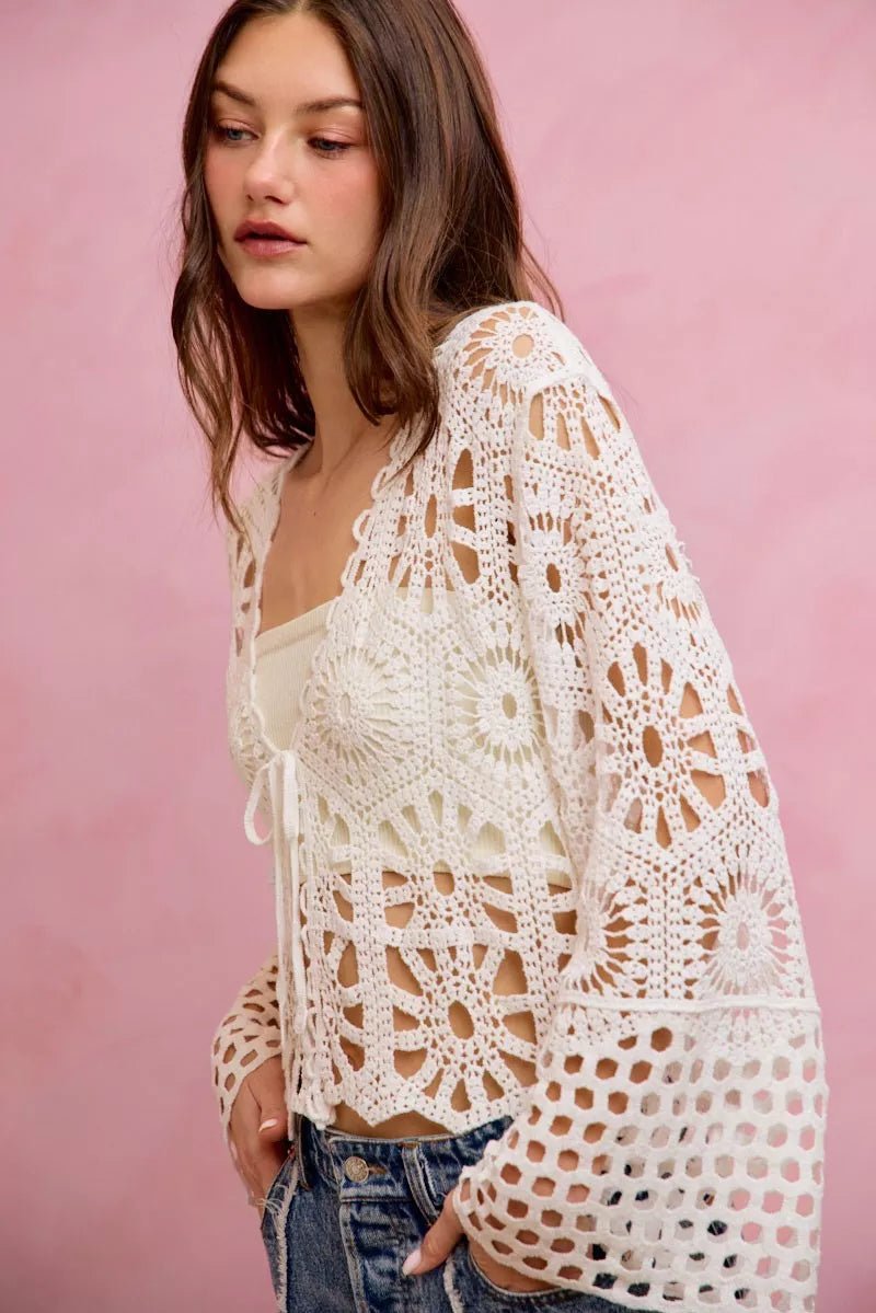 SO ME Floral Pattern Crochet Knit Tie Front Crop Cardigan - 