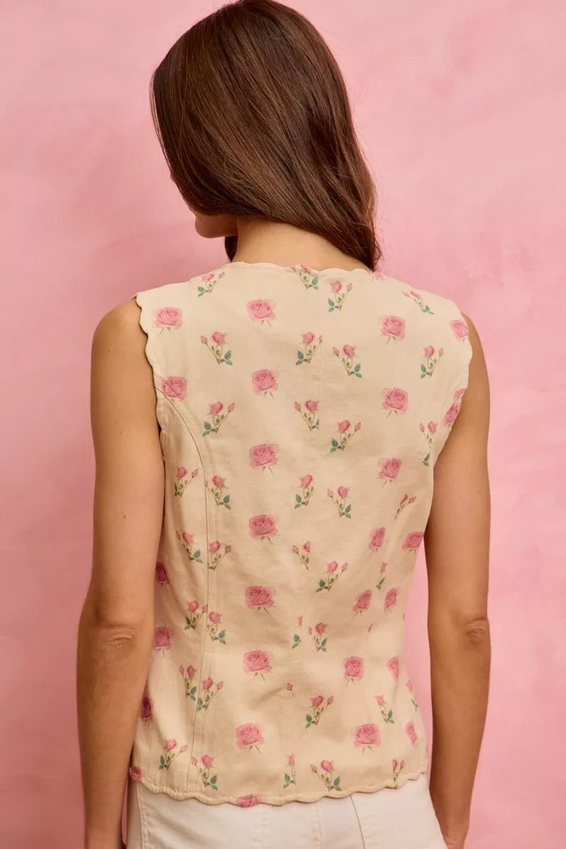 SO ME Floral Rose Cotton Twill Scallop Button Vest Top - 