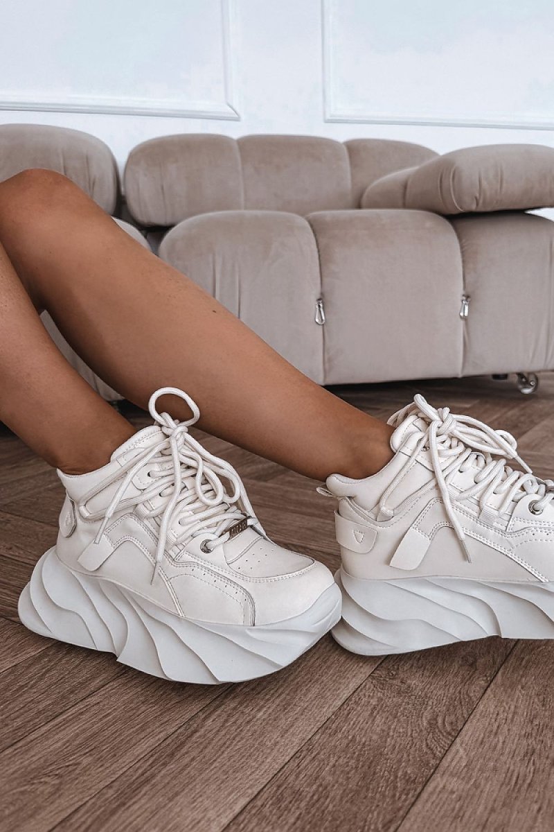 Sport Shoes Step in style - 