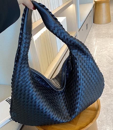 STEPHIECATHY Women's Leather Hobo Woven Handbag - Shoulder Bags