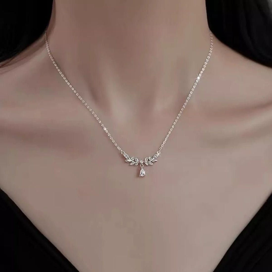 Sterling Silver Moissanite Leaf Necklace - 