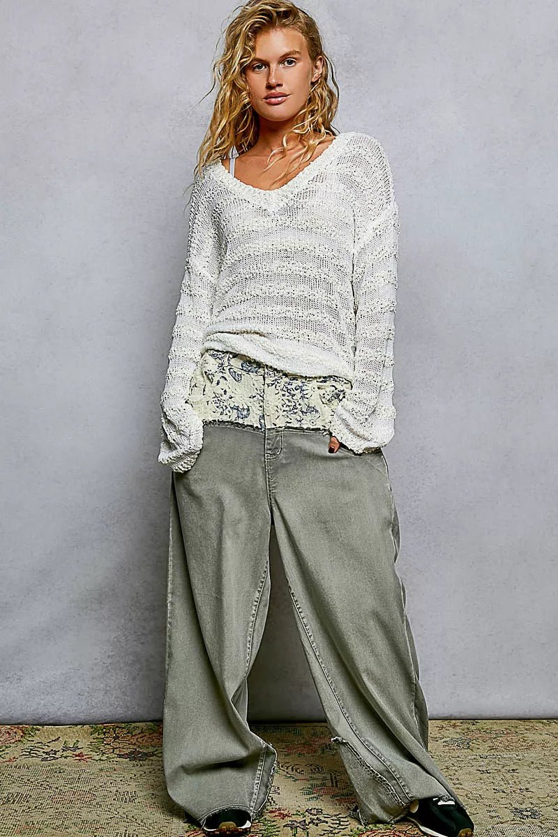 Stripe Pattern V - Neck Long Sleeve Knit Top - 