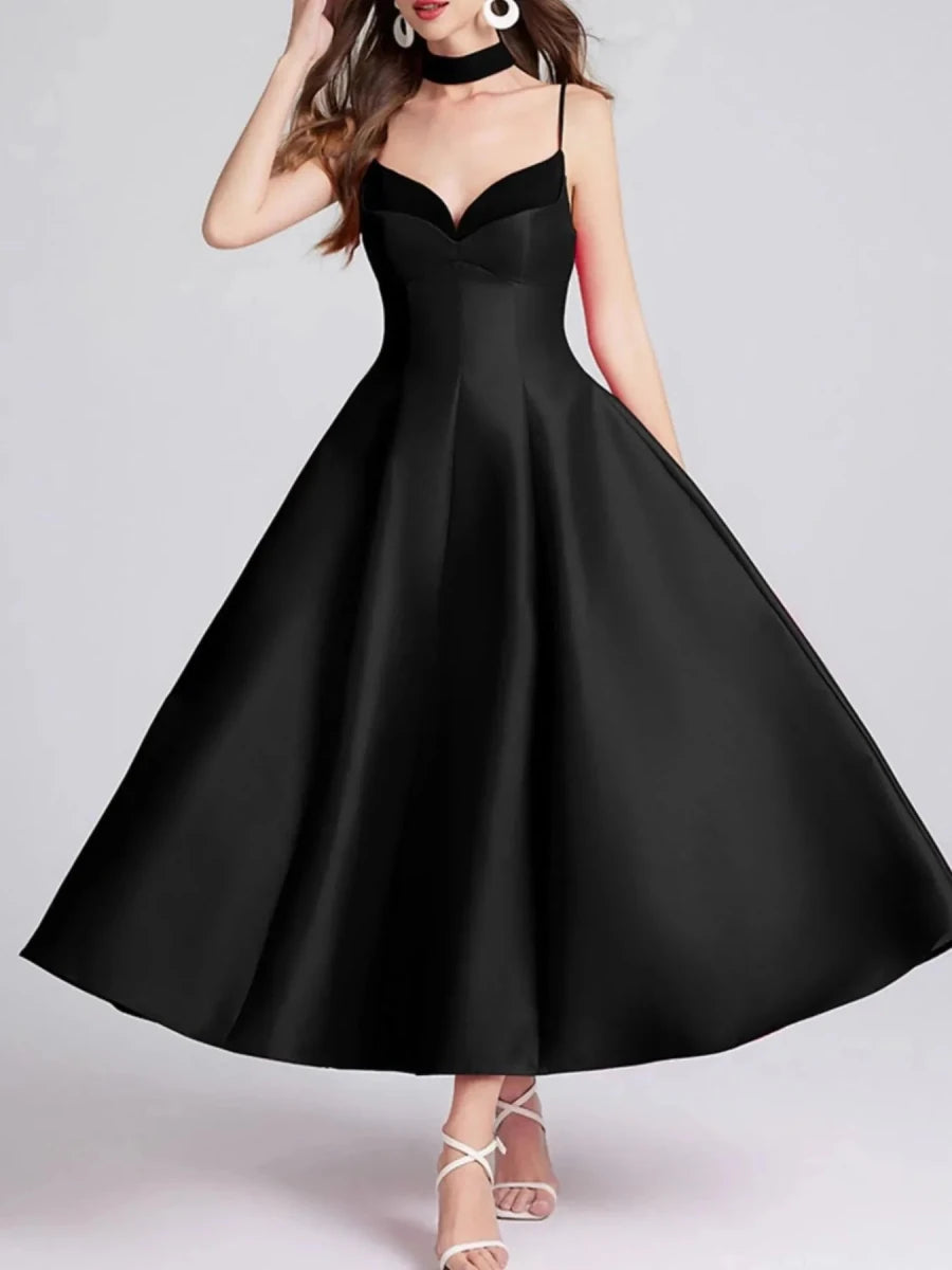 Sweetheart Collar Midi Dress - Zipper Closure - 