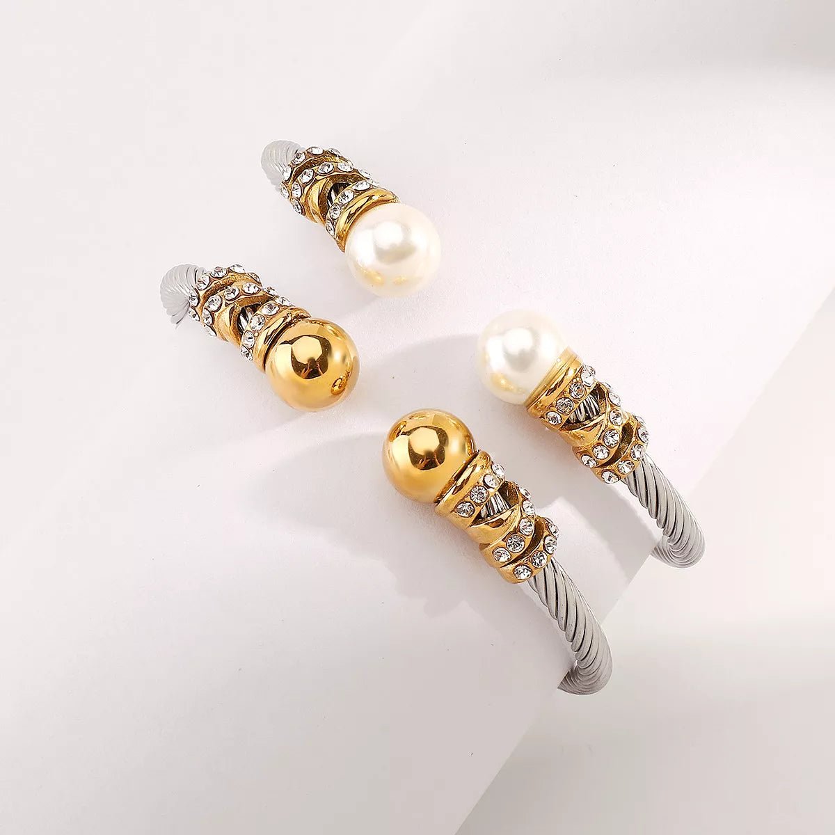 Synthetic Pearl Gold - Plated Bracelet - 