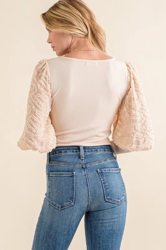 Textured Puff Sleeve Bodysuit - 