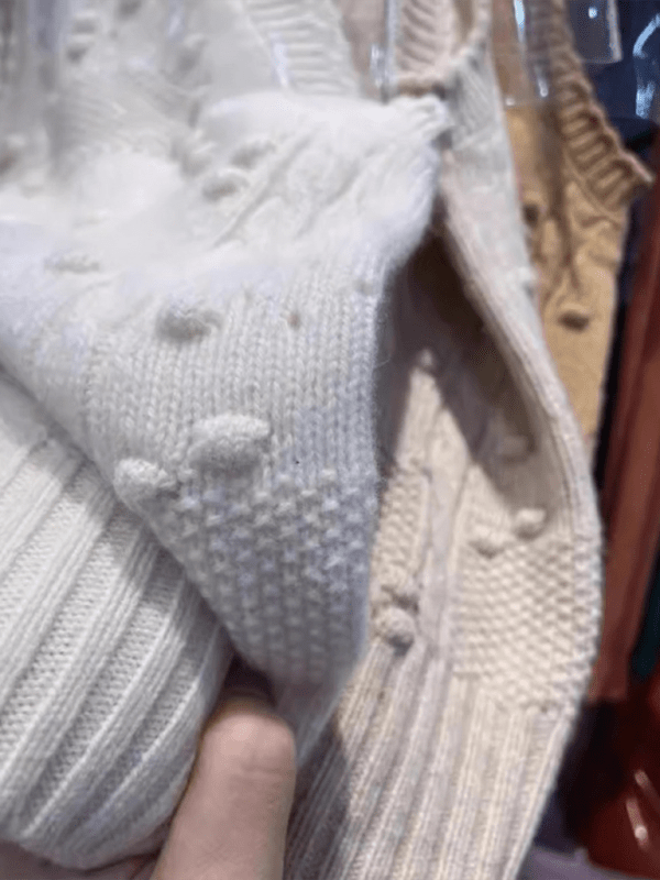 Three - dimensional buckle design lace collar knitted vest loose soft waxy layered top vest - Outerwear