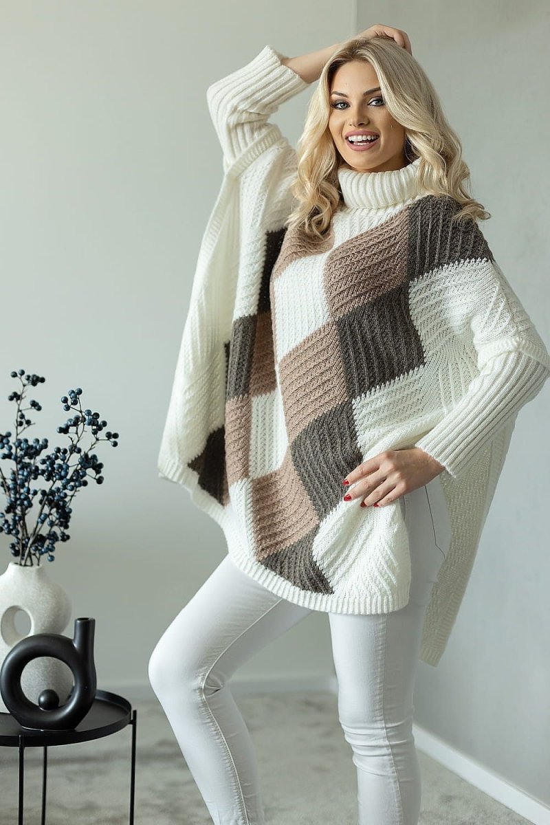 Turtleneck PeeKaBoo - Outerwear