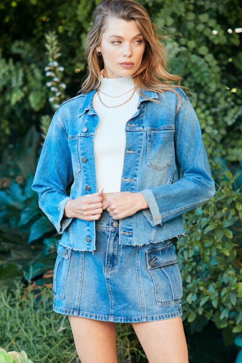 Veveret Button Up Raw Hem Denim Jacket - Outerwear