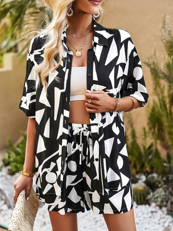 Women's Casual Fashion Abstract Irregular Printing Short Sleeve Shorts Two - Piece Set - Short Suit