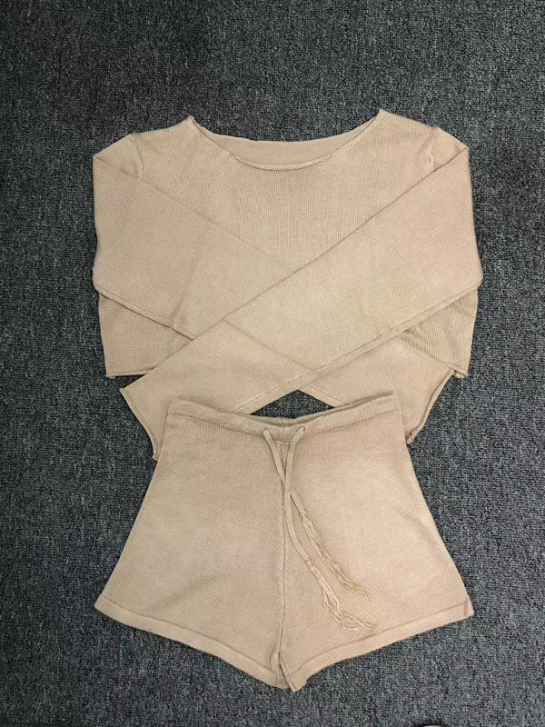 Women's resort casual striped knitted midriff - baring sexy shorts set - Short Suit