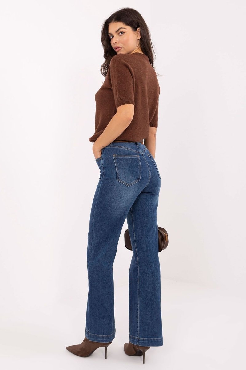 Women's Straight Leg Jeans with Belt - 