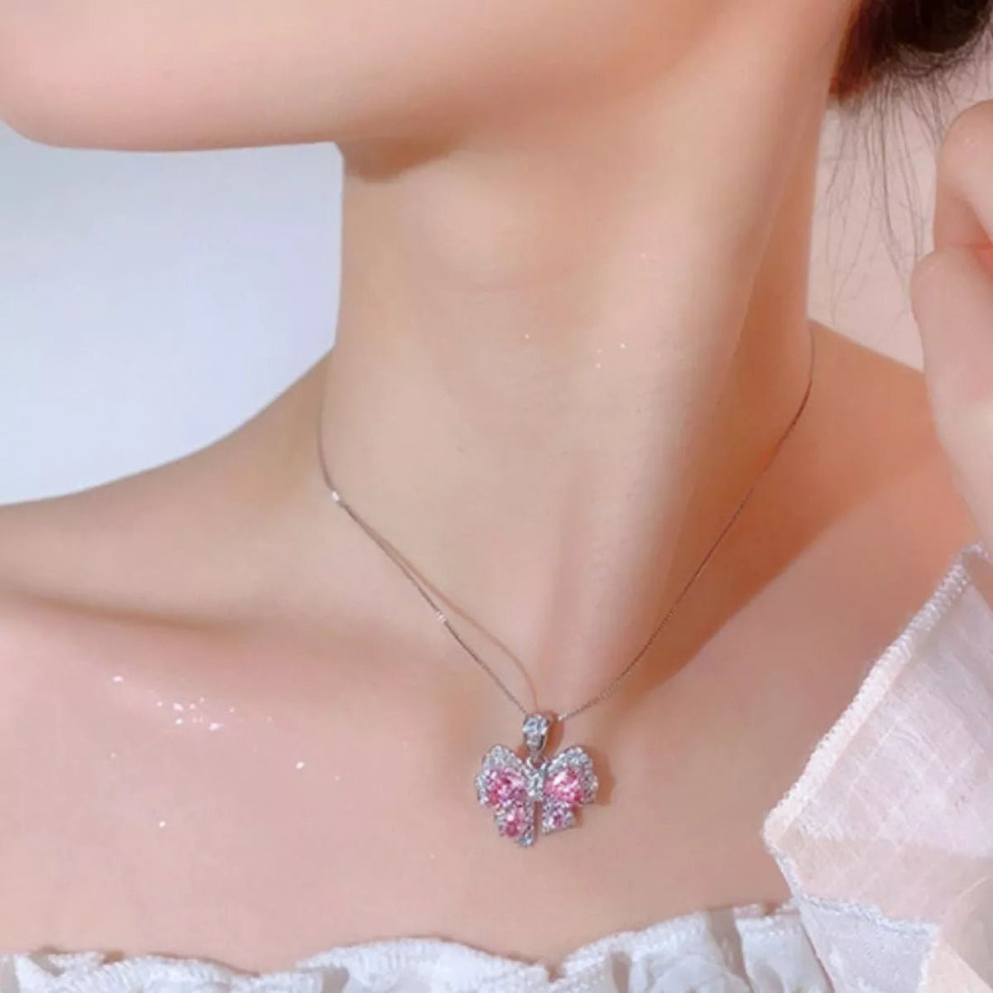 Zircon Bow Pendant Necklace - 